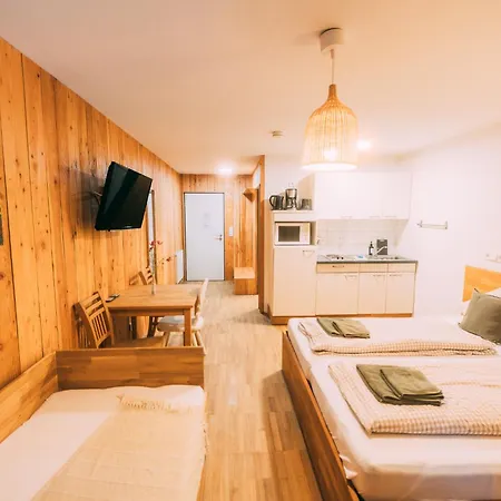 Budgetzimmer Erlebnishof Gut Huegle ראפנסבורג