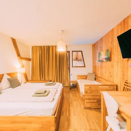 Gospodarstwo agroturystyczne Gut Huegle Jugendzimmer *