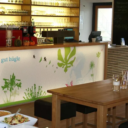 Gut Huegle Jugendzimmer Gospodarstwo agroturystyczne Ravensburg