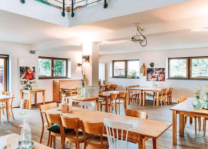 Gut Huegle Jugendzimmer مزرعة للإقامة